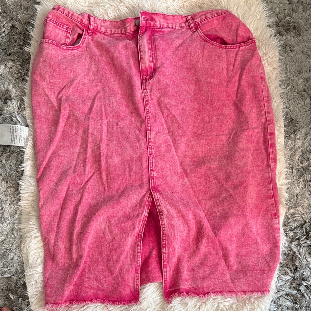 SHEIN Vibrant Pink Denim Pencil Skirt